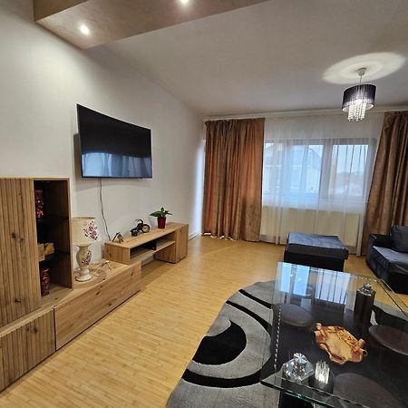 Didi Apartament Craiova Exteriér fotografie